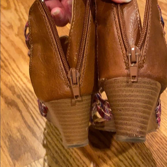 Madden Girl color striped sandals - Picture 3 of 5